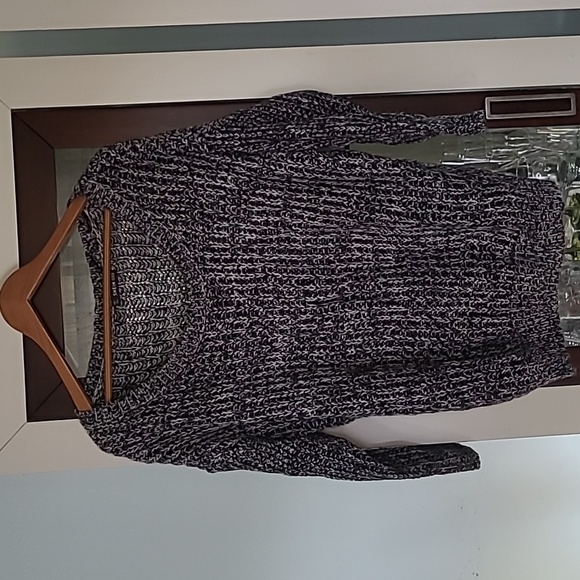 Knitted Sweater ❤️ - Picture 2 of 7